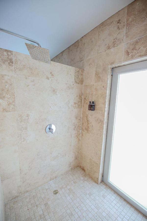 Suite 9 The Village Windhoek Exterior foto